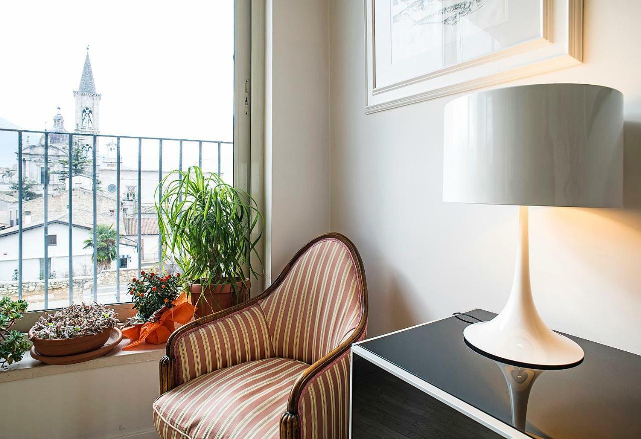 La Finestra Sulmo Apartment Sulmona Ngoại thất bức ảnh