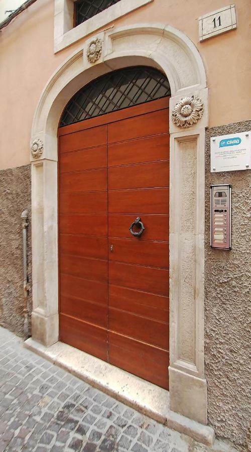 La Finestra Sulmo Apartment Sulmona Ngoại thất bức ảnh